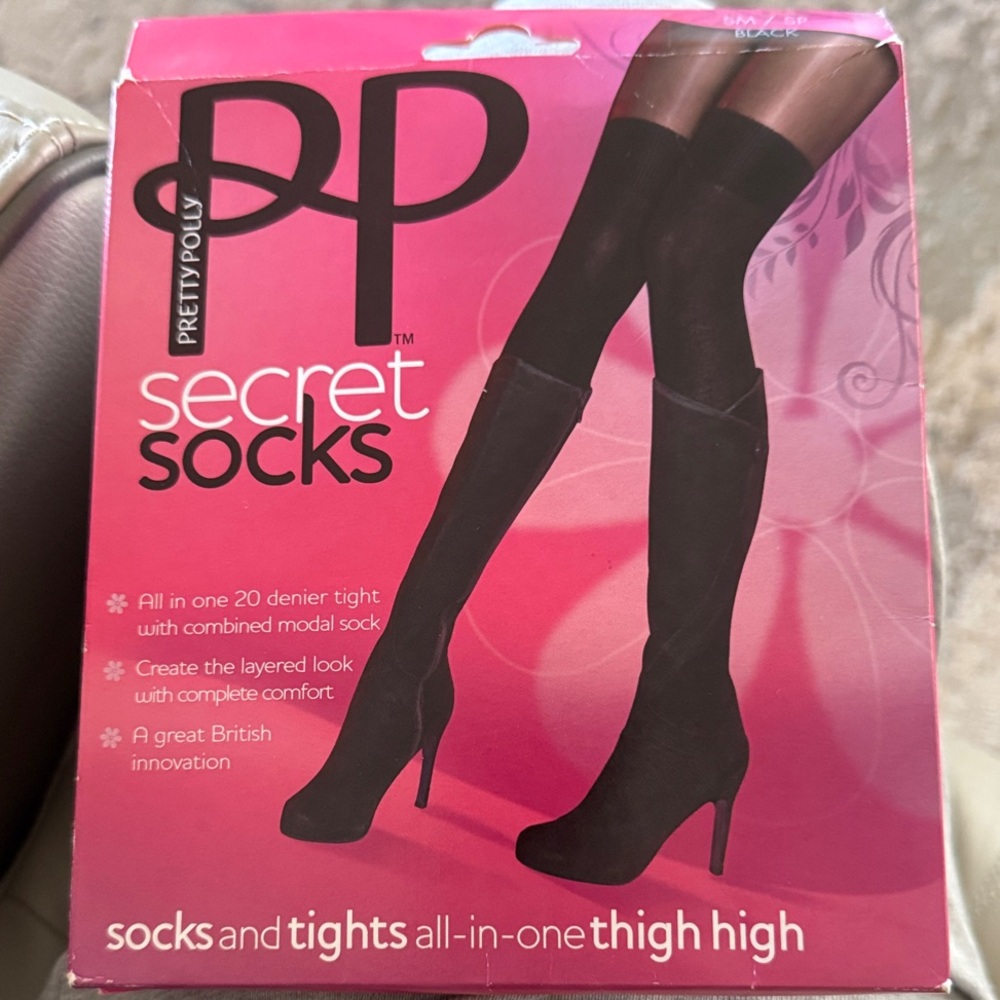 PRETTY POLLY SECRET SOCKS TIGHTS (NWT)